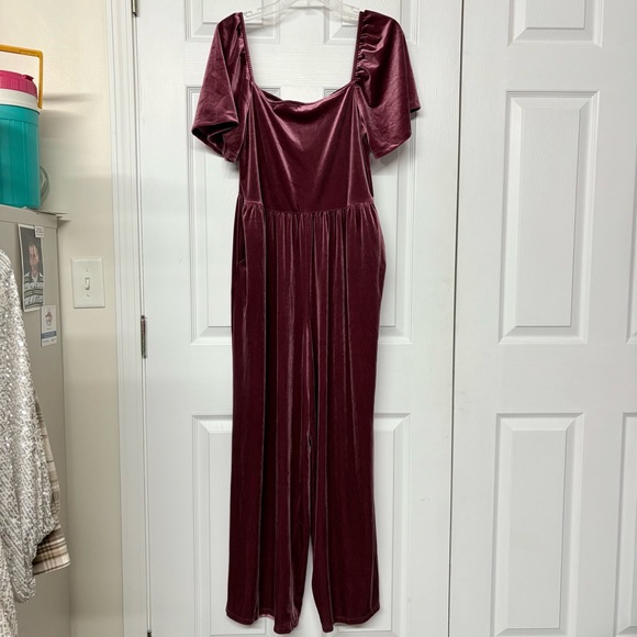 Old Navy Velvet Velour Cap Flutter-sleeve Jumpsuit Cranberry Color Sz XL - Picture 2 of 5